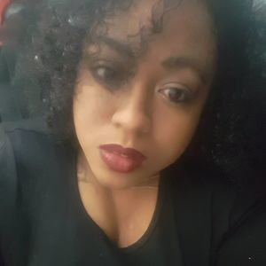 Meet your Posher, Gabrielle